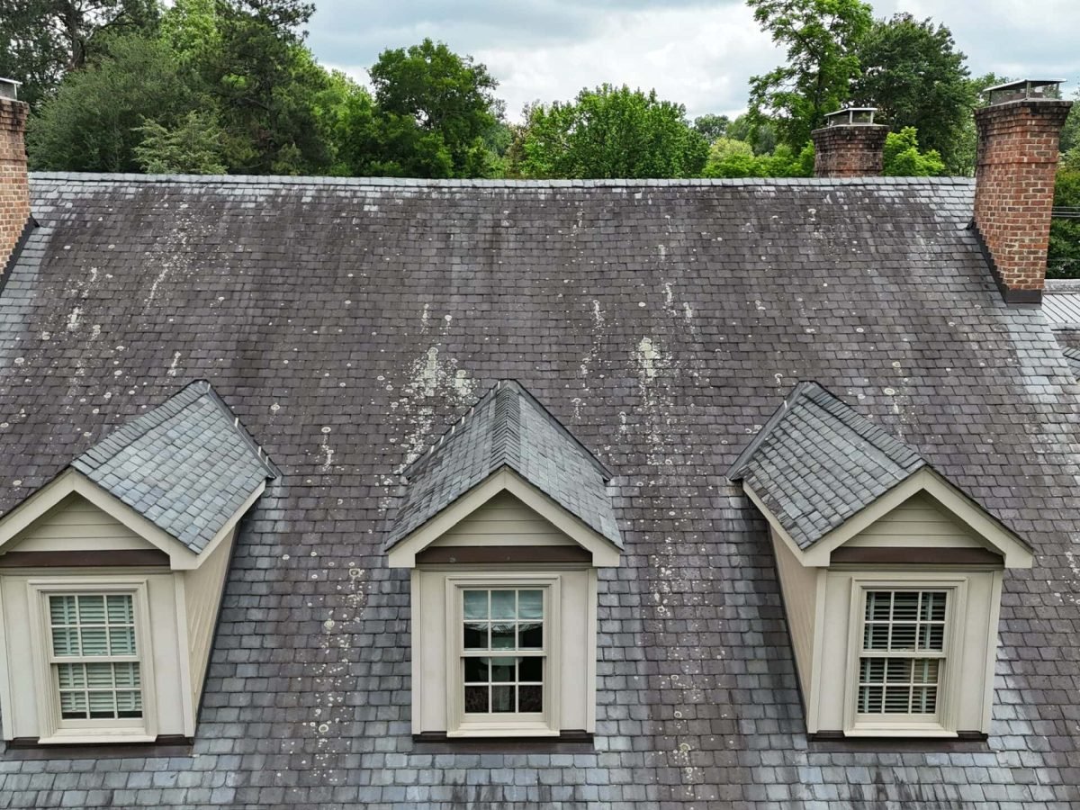 Residential home roof before cleaning by Alpha exterior solutions in Mechanicsville, VA